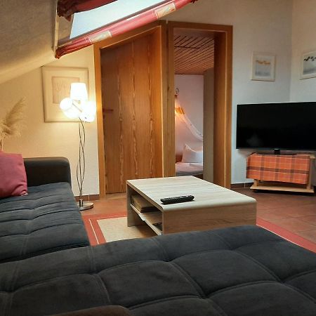 Ferienwohnung Evangeline Borsch Zell an der Mosel Exterior foto