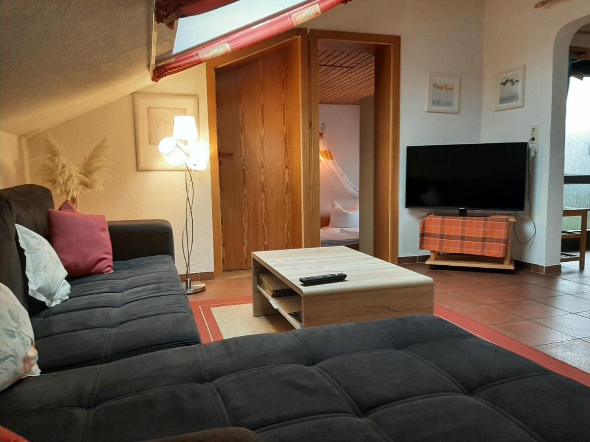 Ferienwohnung Evangeline Borsch Zell an der Mosel Exterior foto