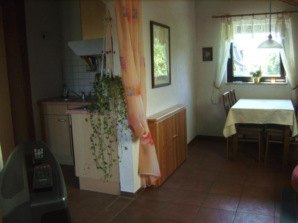 Ferienwohnung Evangeline Borsch Zell an der Mosel Exterior foto