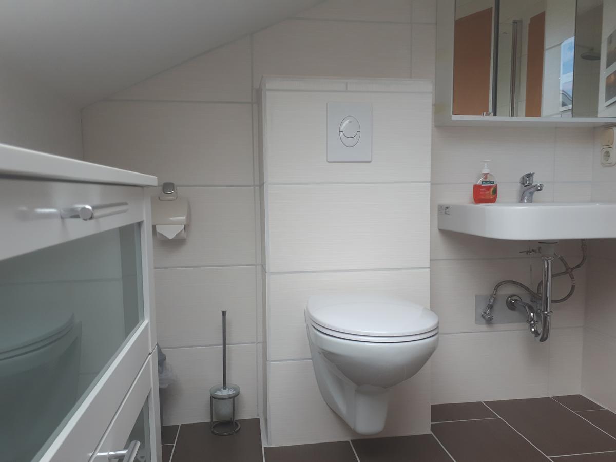 Ferienwohnung Evangeline Borsch Zell an der Mosel Exterior foto